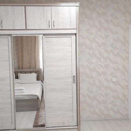 Spacious appartment просторная квартира Ташкент Екстер'єр фото