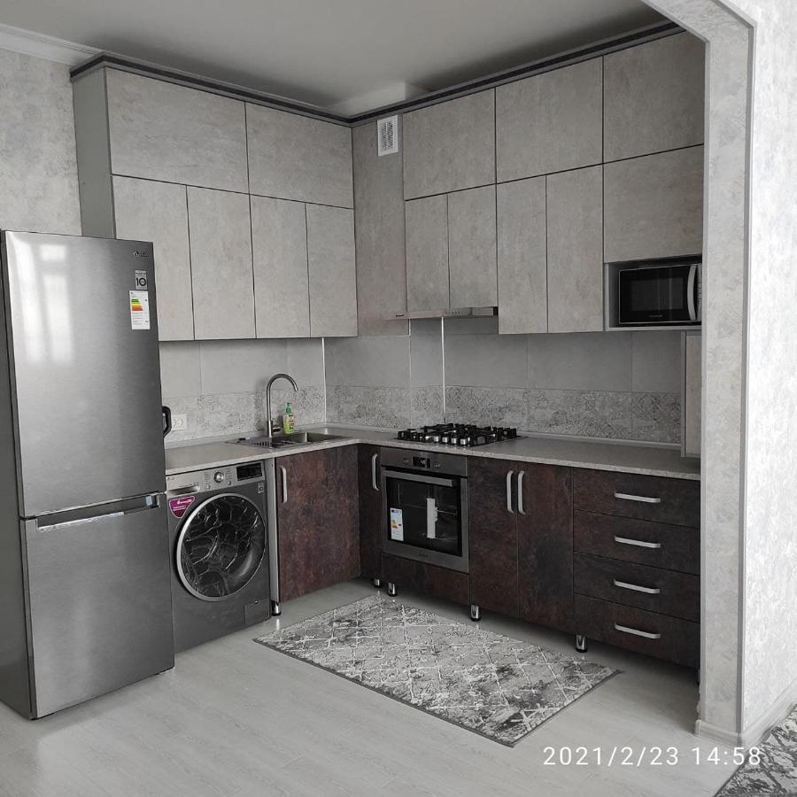 Spacious appartment просторная квартира Ташкент Екстер'єр фото