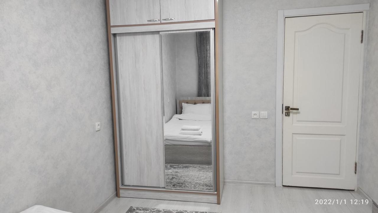 Spacious appartment просторная квартира Ташкент Екстер'єр фото